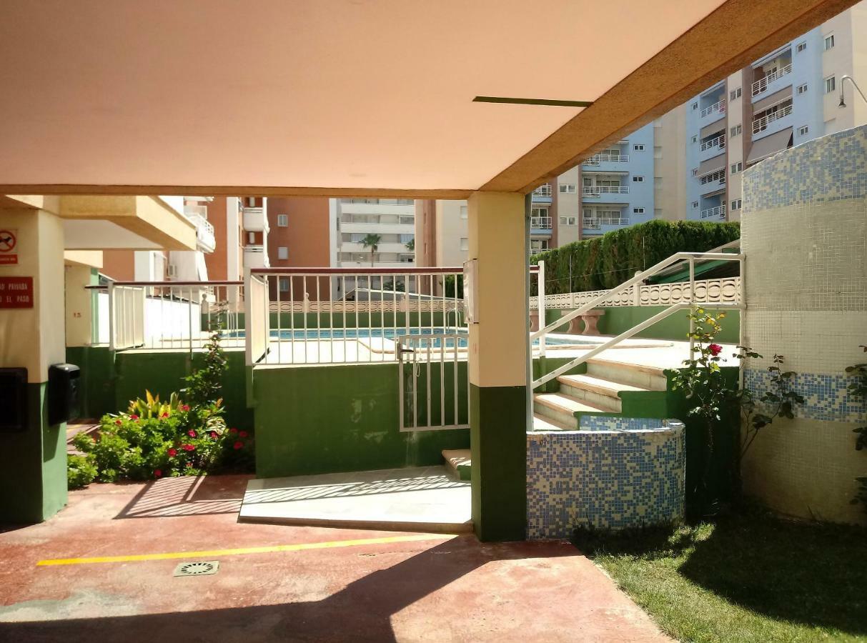 Apartamentos Gandia Grau Y Playa 3000 Bagian luar foto