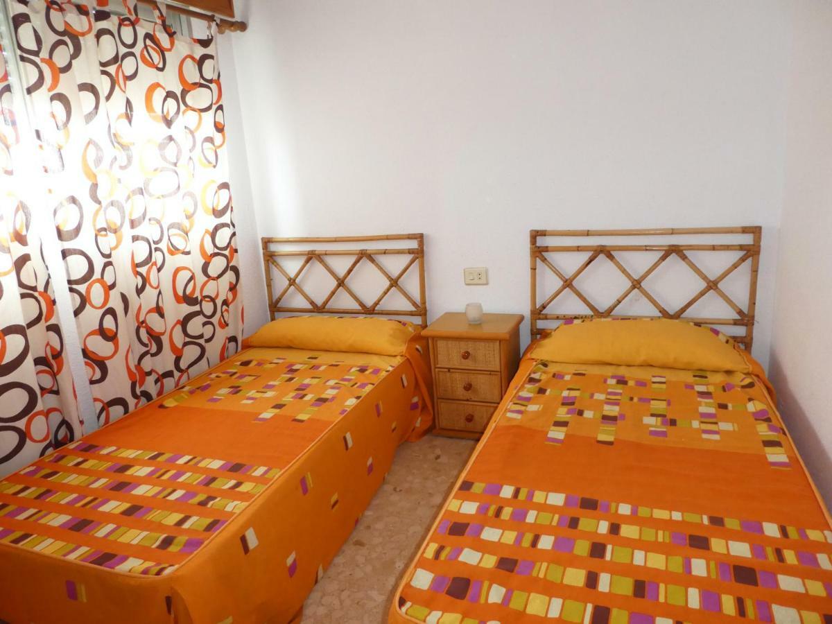 Apartamentos Gandia Grau Y Playa 3000 Bagian luar foto