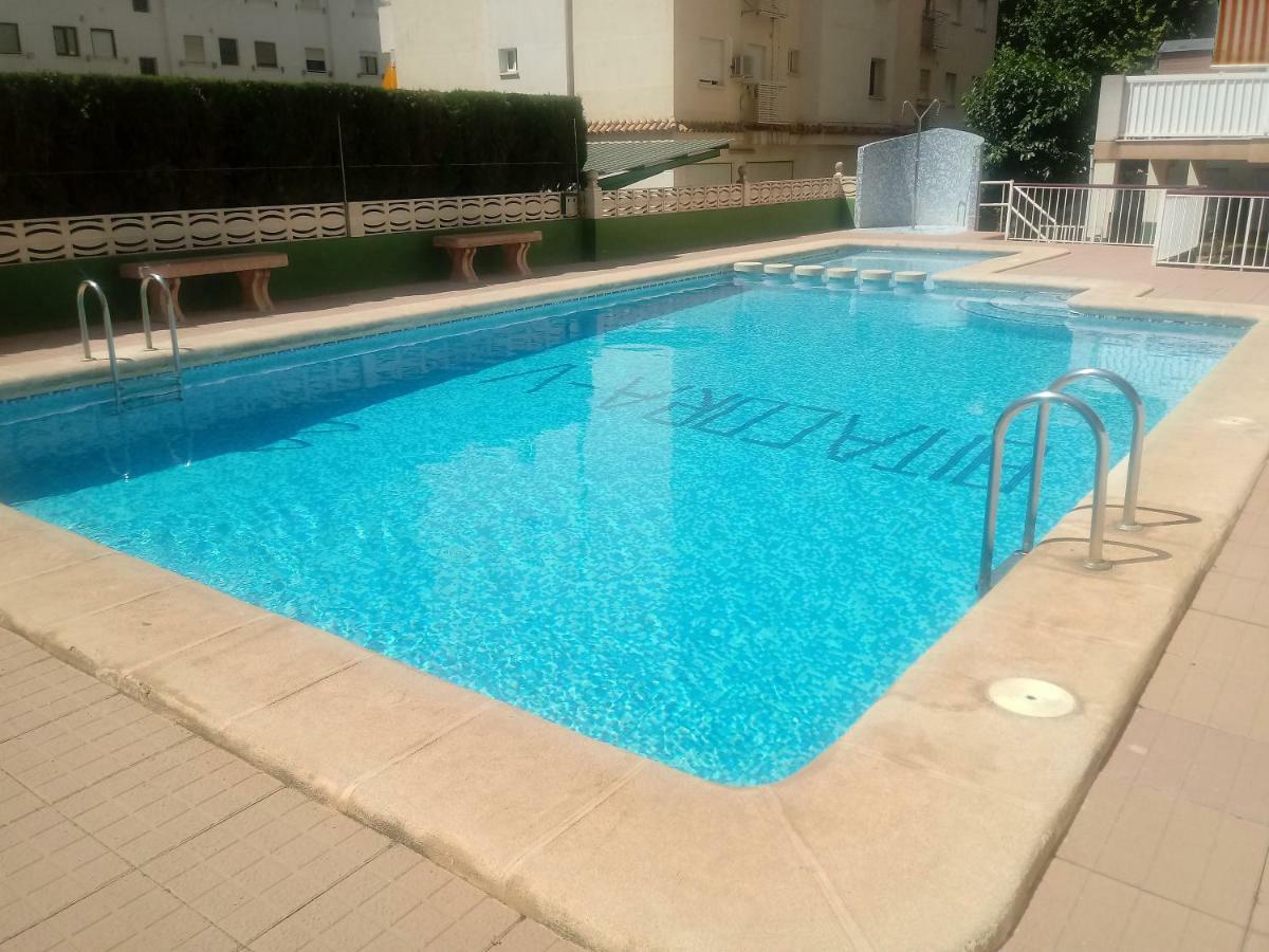 Apartamentos Gandia Grau Y Playa 3000 Bagian luar foto