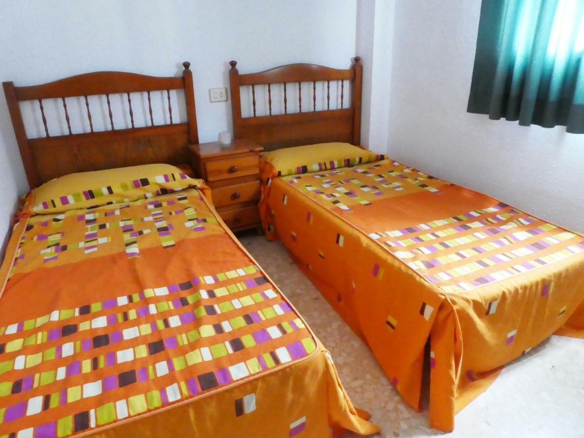 Apartamentos Gandia Grau Y Playa 3000 Bagian luar foto
