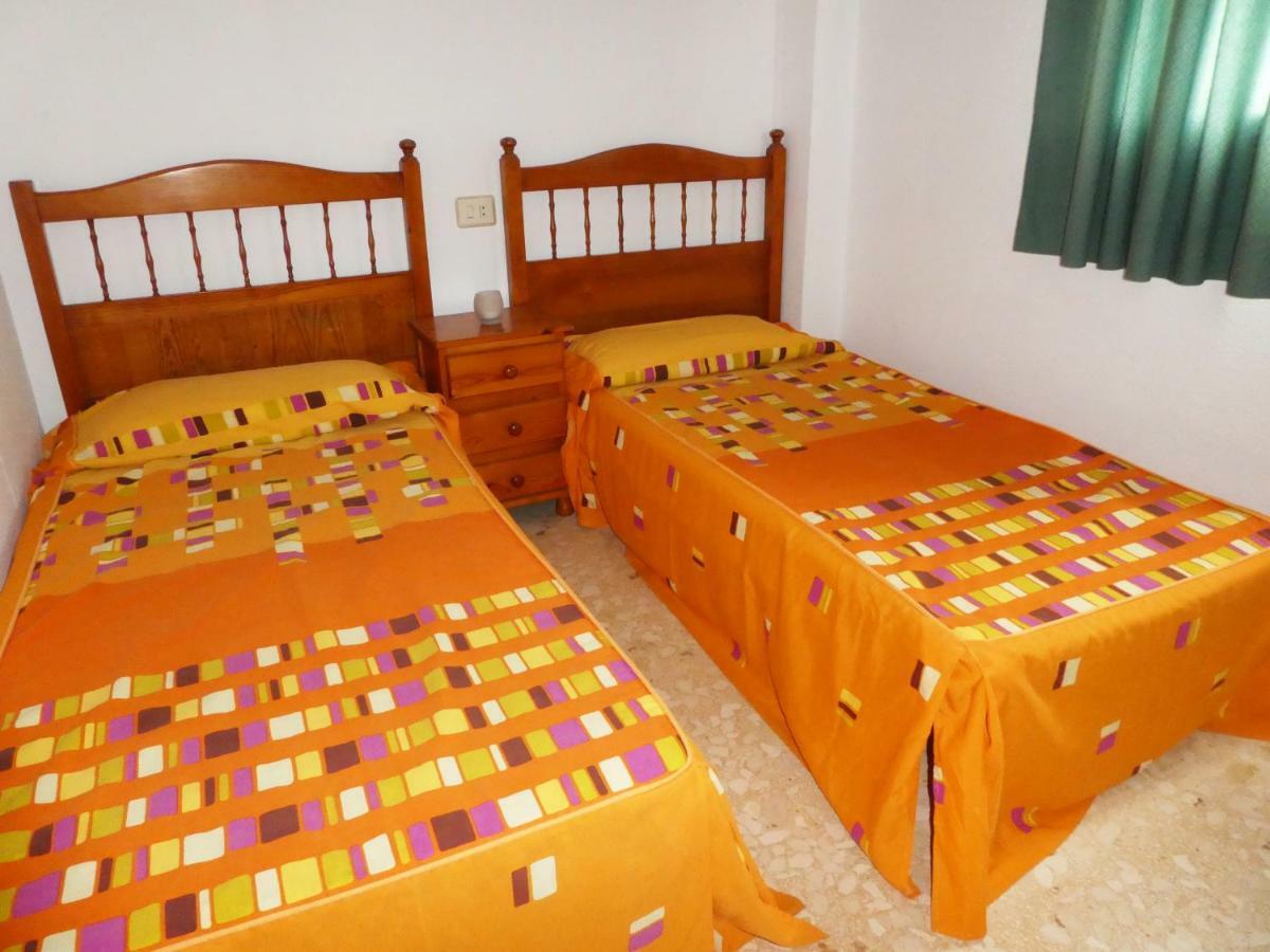 Apartamentos Gandia Grau Y Playa 3000 Bagian luar foto